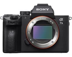 Sony A7 III + 24-105mm f/4.0 Zwart